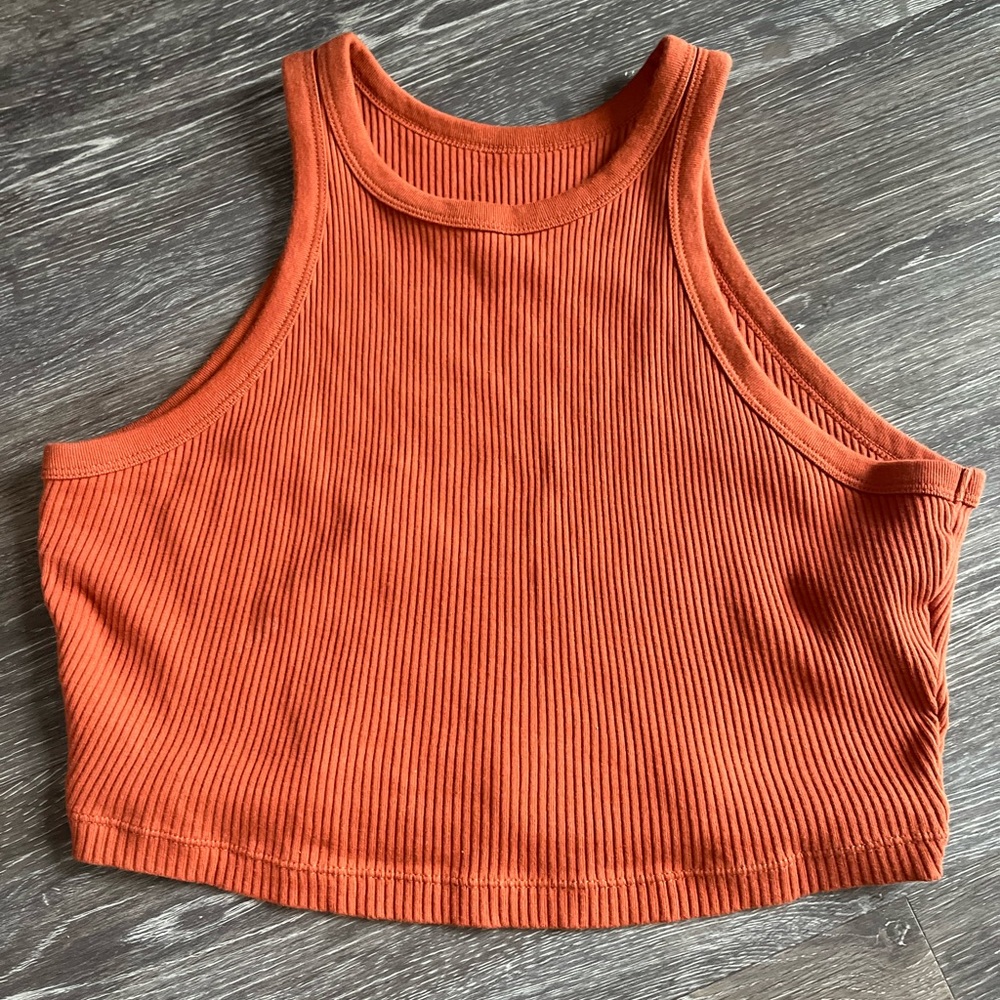 🦋UNIQLO High Neck Ribbed Cropped Tank